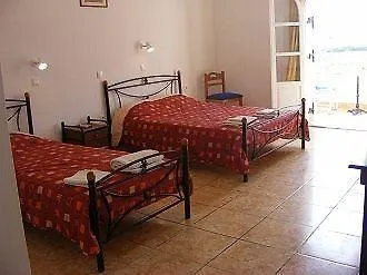 Guest house East Fira (Santorini)