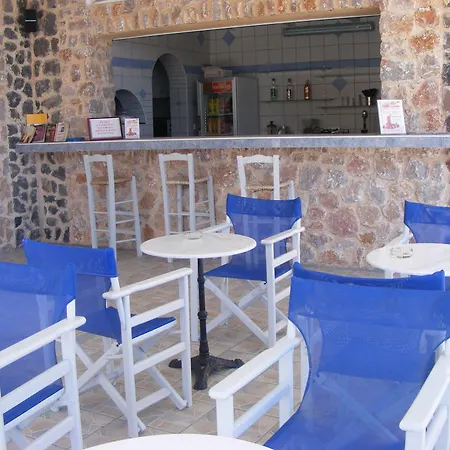 East Guest house 2*