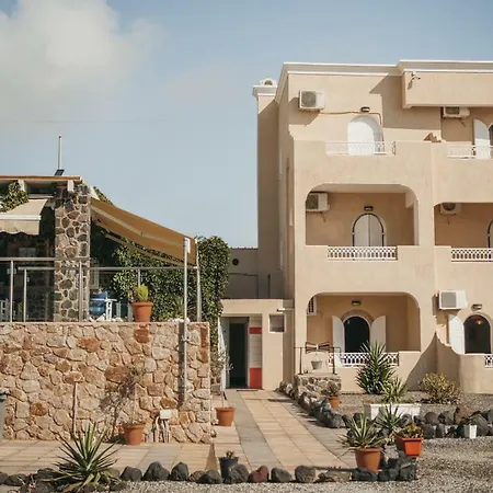 East סנטוריני
